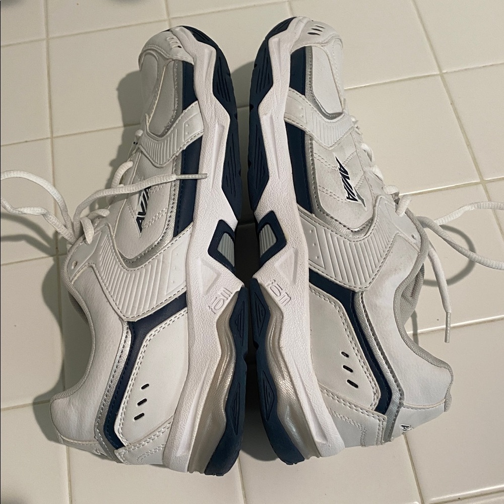 NWOT Men’s Avia Avi-Tangent Sneakers - Picture 3 of 8